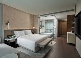 Crowne Plaza Taixing by IHG 5