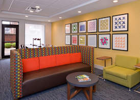 Holiday Inn Express & Suites INDIANAPOLIS DTN-CONV CTR AREA by IHG 3