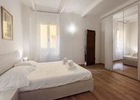 Uffizi 3 bedrooms by Mmega 5