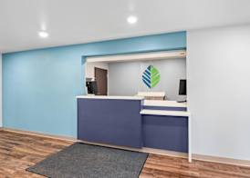 WoodSpring Suites Richmond Airport 4