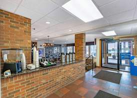 Best Western Plus Concord Inn 2