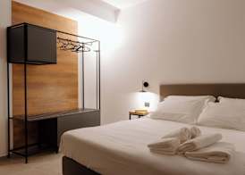 Belladonna Hotel 4
