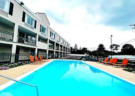 Baymont Inn & Suites by Wyndham Columbus near OSU 4