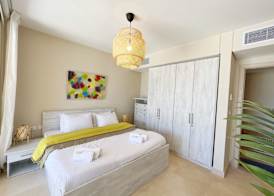 Sparky & Summery 2 BDR Mangroovy Free Beach & Pool Access 3