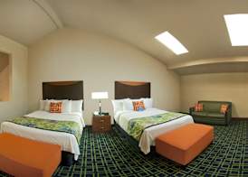 Inn & Suites Baltimore Downtown/Inner Harbor 5