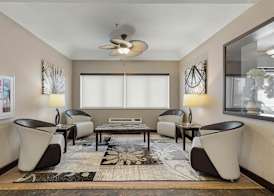 Best Western Crown Inn & Suites - Batavia 3