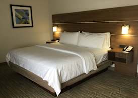 Holiday Inn Express EASTON by IHG 5