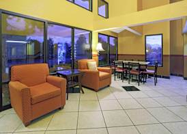 Super 8 by Wyndham Denver Stapleton 5