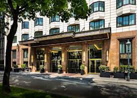 Hilton Vienna Plaza 3