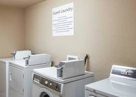 Quality Inn Tulsa-Downtown West 3