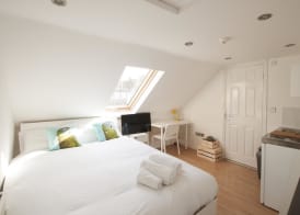 Tooting Broadway Studios & Rooms by PrimeCityHosts 4