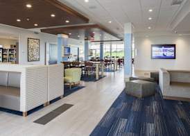 Holiday Inn Express & Suites BOURBONNAIS EAST - BRADLEY by IHG 3