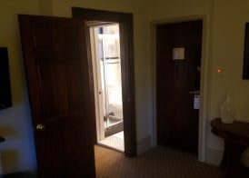 HOTEL WALES 2