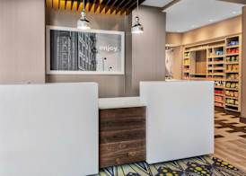 Hampton Inn & Suites Los Angeles/Hollywood, CA 5