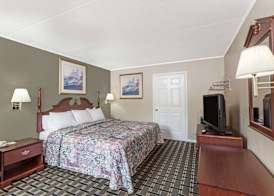 Days Inn by Wyndham Lenoir City 3