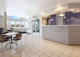 Microtel Inn & Suites Modesto 2