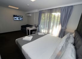Hotel Alexandar II 4