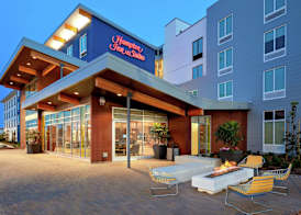 Hampton Inn & Suites San Diego Airport Liberty Station 2