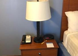 Days Inn by Wyndham Breezewood 3