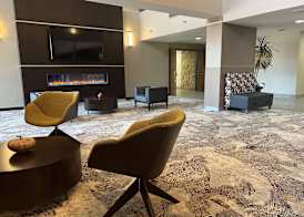 Wyndham Indianapolis Airport 2
