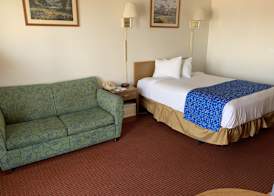 Travelodge by Wyndham Cedar City 4