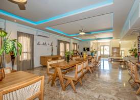 Aris Boutique Hotel 5