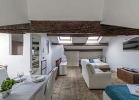 Venice Lovely Apartment 5