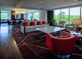 DoubleTree by Hilton Bristol, CT 2