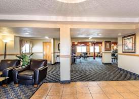 Brentwood Inn Clinton 3