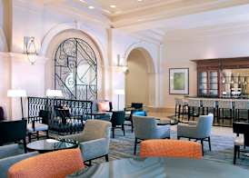 Hilton Naples 4