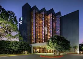Embassy Suites by Hilton Atlanta-Perimeter Center 2