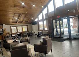 Comfort Inn & Suites Syracuse-Carrier Circle 2