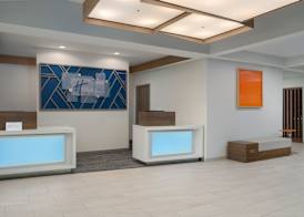 Holiday Inn Express & Suites Alexandria by IHG 3