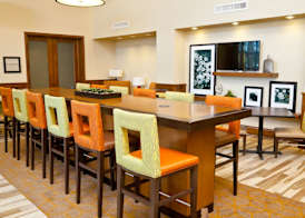 Hampton Inn & Suites Salinas 3