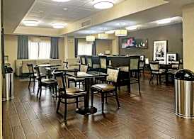 Comfort Inn Darien - North Brunswick 2