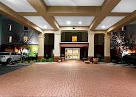 Hampton Inn Statesville, NC 4
