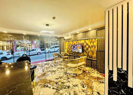 Crowned Exclusive Hotel 2