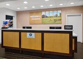 Hampton Inn Poplar Bluff 4