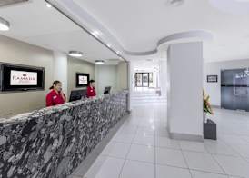 Ramada Resort by Wyndham Golden Beach 4