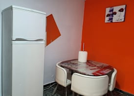 Low Cost Room Plaza de Hierro I 5