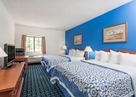 Days Inn & Suites by Wyndham Cambridge 3