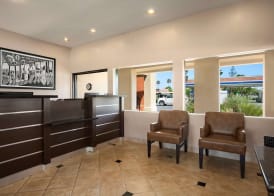 Super 8 by Wyndham Salinas 4