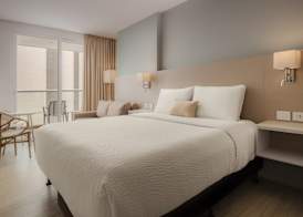 Courtyard By Marriott Santa Marta Resort 4