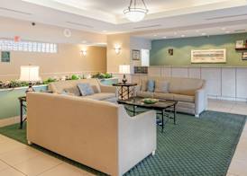 La Quinta Inn and Suites Fort Myers I-75 2