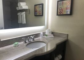Holiday Inn ORLANDO EAST - UCF AREA by IHG 5