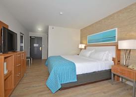 Holiday Inn Express & Suites FARMINGTON by IHG 5