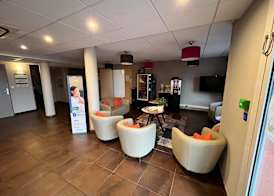 Brit Hotel Confort Montauban 3