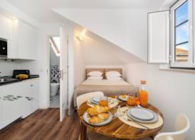 Alfama Studio Prime Location Explore Lisbon W/ Style 2
