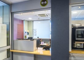 B&B HOTEL Nîmes Centre Arènes 3