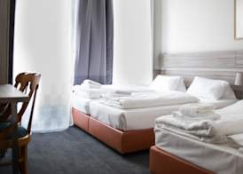 City Hotel - HEEFA OHG 3